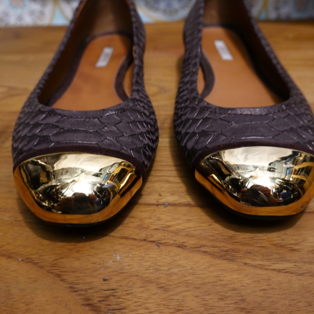 GEOX Bronze Snakeskin Textured Ballet Flat with Gold Metallic Toe Caps, size 38 - Picture 11 of 11